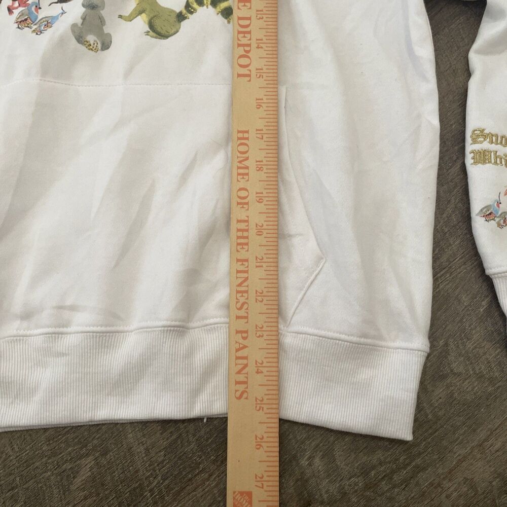 Disney Snow White and the seven dwarf’s Hoodie Sweatshirt Size Large EUC - Picture 6 of 10